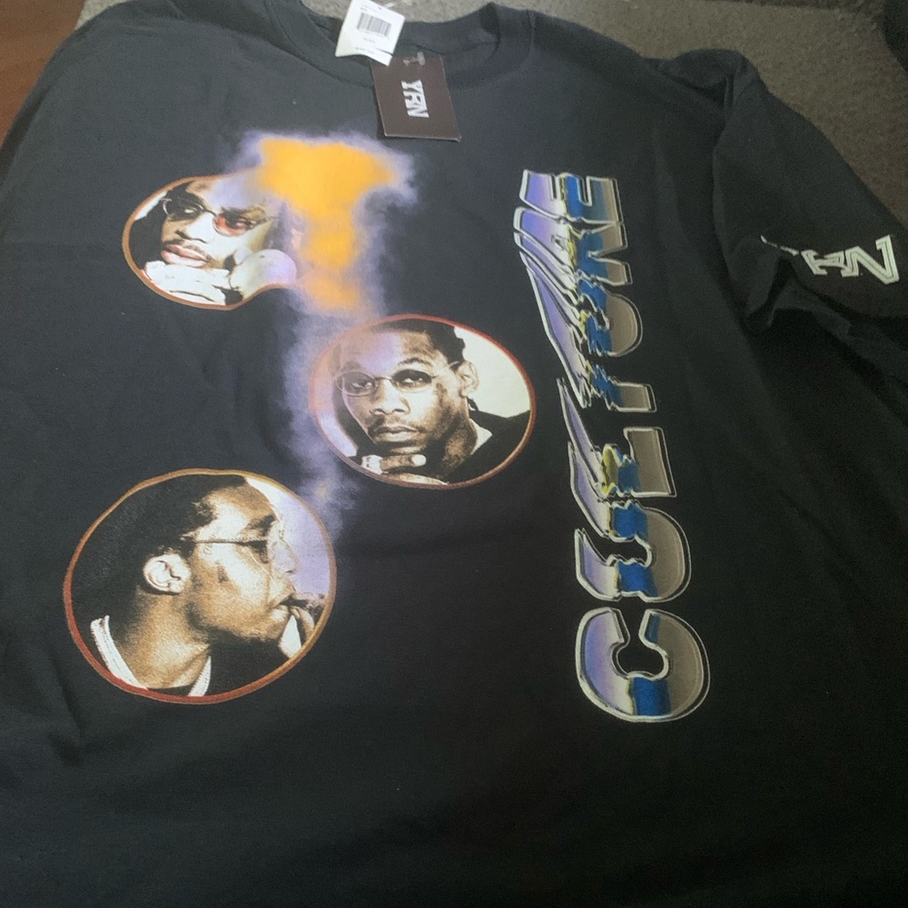 New YRN xxl graphic tee. Print on both sides